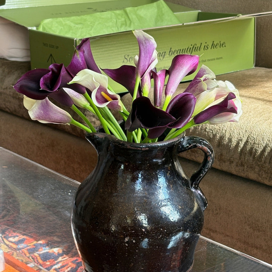 Elegant calla lily arrangement from Floral Post seasonal flower delivery