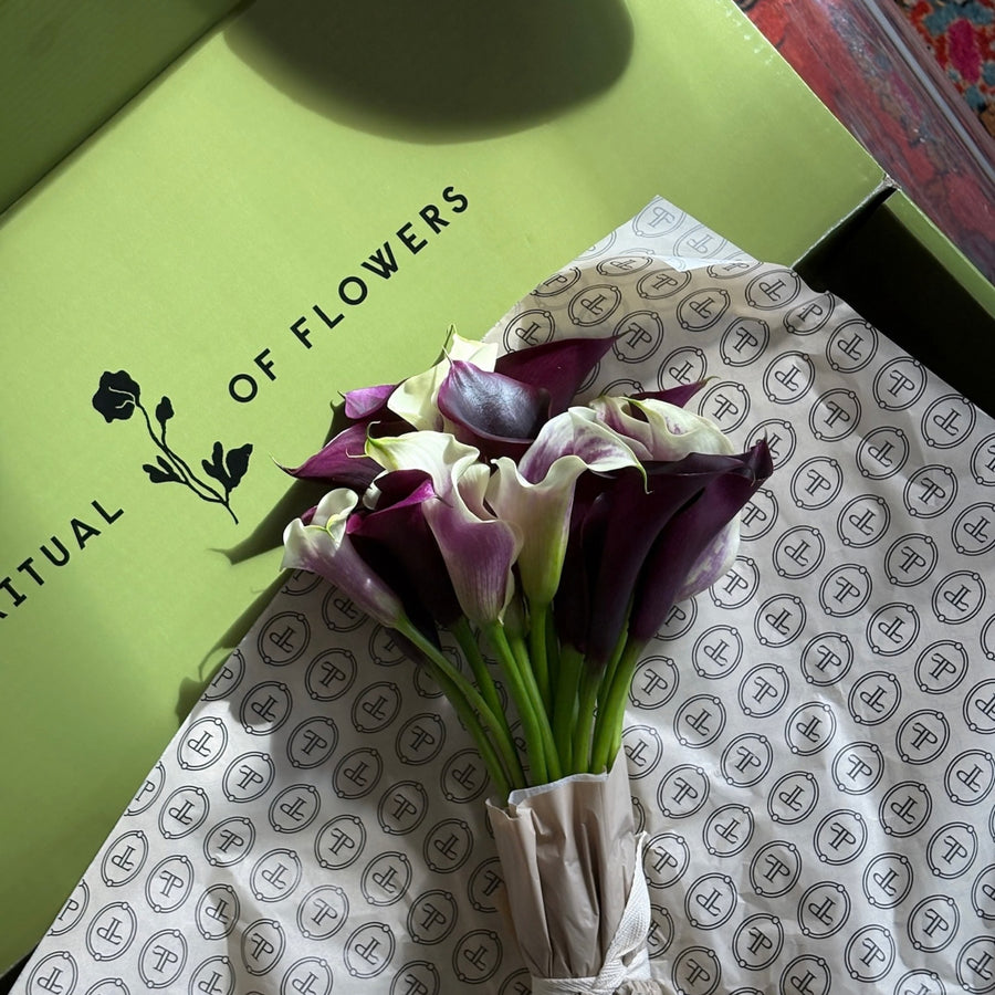 Calla lily bouquet delivered overnight in Floral Post Classic Box